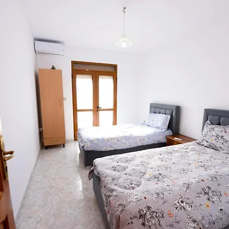 Villa Shabani *