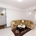 Vila Shabani